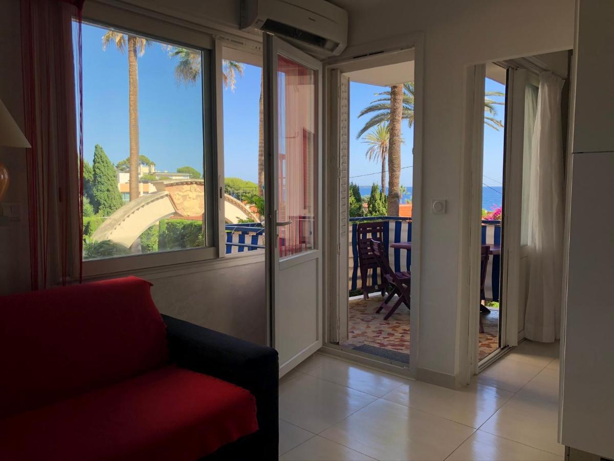 Cannes Les Pins Bagian luar foto
