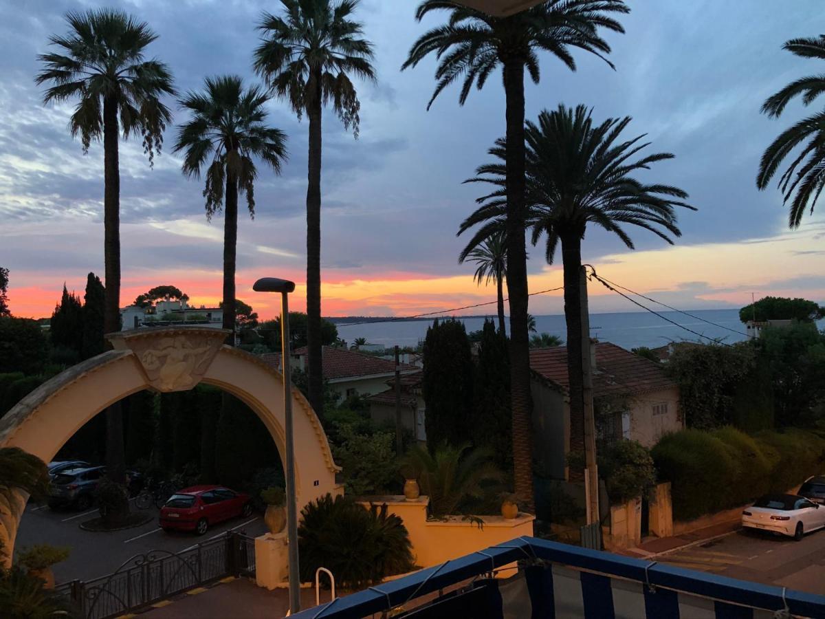 Cannes Les Pins Bagian luar foto