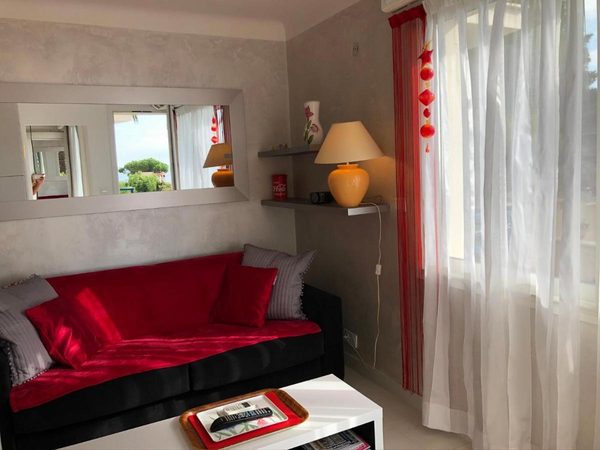 Cannes Les Pins Bagian luar foto
